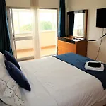 Quarto 3 Suite Com Ar Acondicionado Areeiro